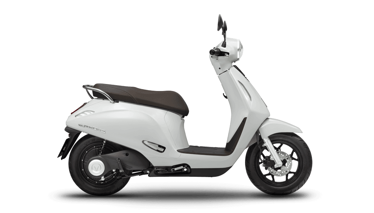 rental bike da nang electric scotter vinfast evo 200